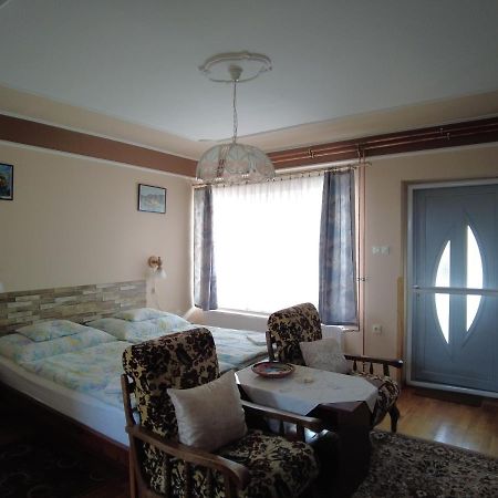 Stop Apartment Bük 外观 照片