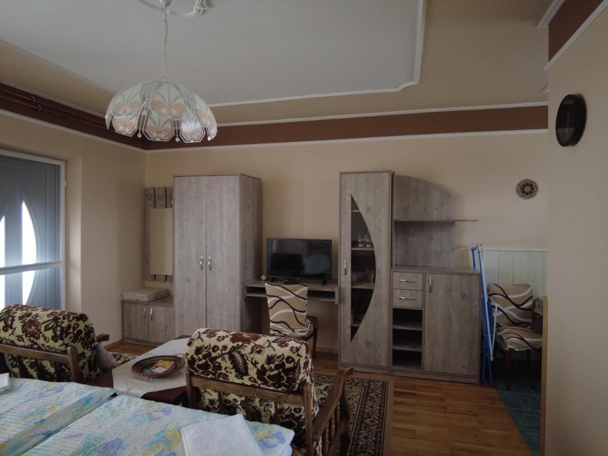 Stop Apartment Bük 外观 照片
